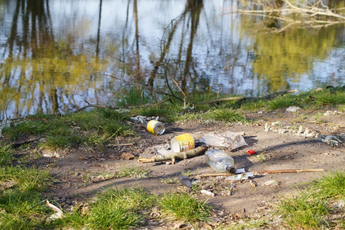 Müll in der Umwelt - Foto: Christine Szyska